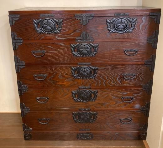 南部タンス「チェストNo.1（会津桐使用）」 - 会津漆器と会津工芸品