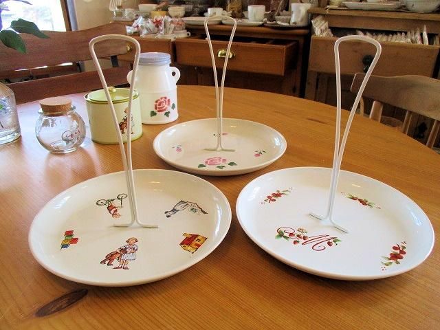 マニーローズ メタル カスタートレー（ラウンド） - 「フランス雑貨