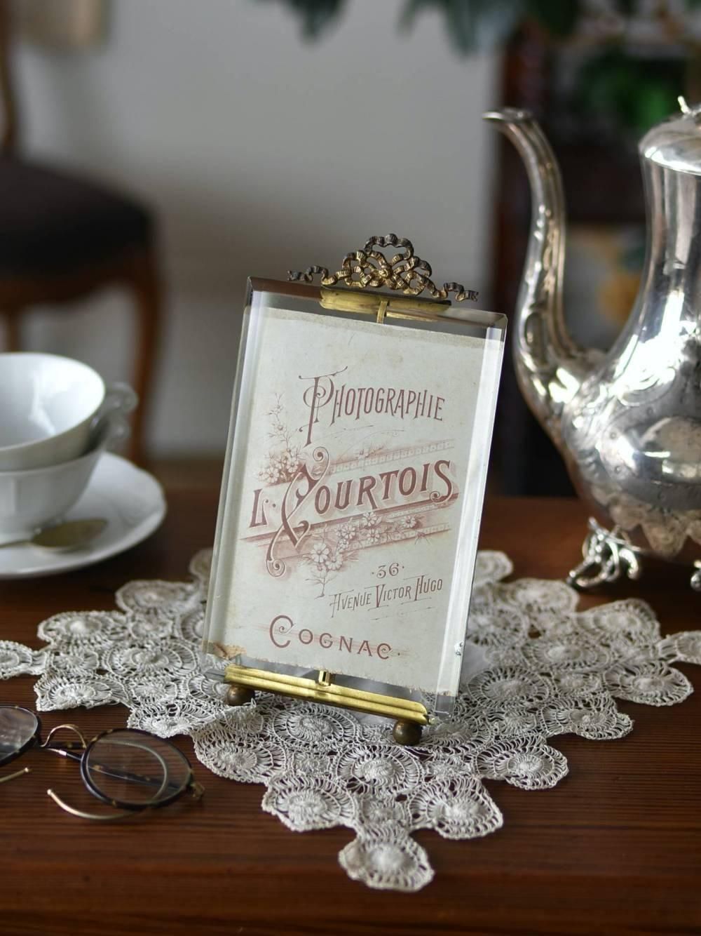 ガラスフォトフレーム.A フランスアンティーク雑貨 写真たて 卓上