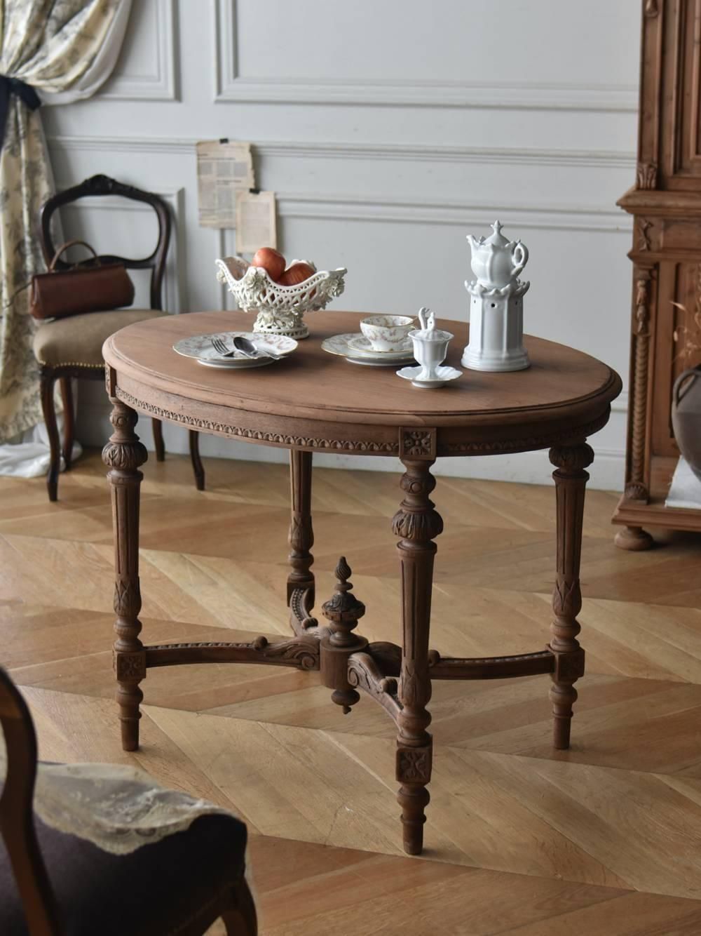 アンティークテーブル.オーバル2 フランスアンティーク家具 机