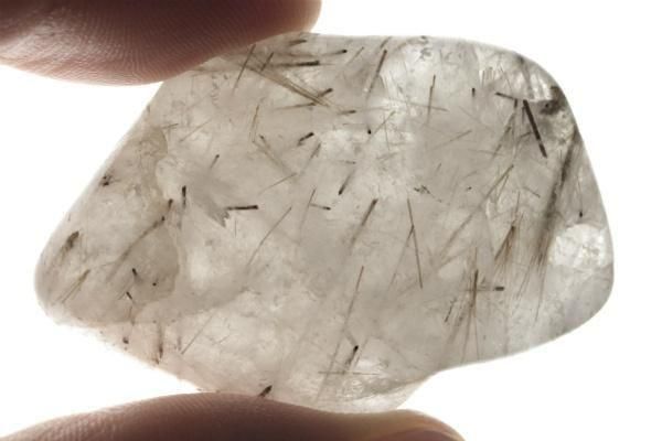 山梨県竹森産水晶 原石 磨き 25.7g｜国産天然石 通販のキラリ石