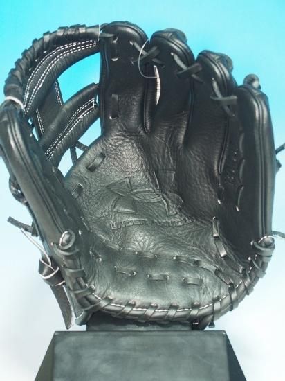 ○少年軟式用○Under Armour アンダーアーマー 1301007○Hウェブ○黒