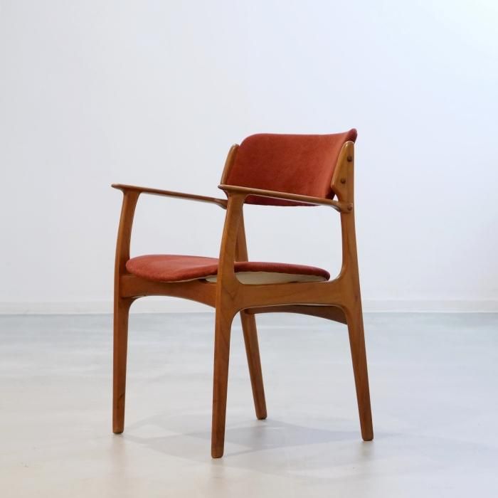 UD11154｜Model.50ダイニング肘付チェア（チーク）Erik Buch（エリック