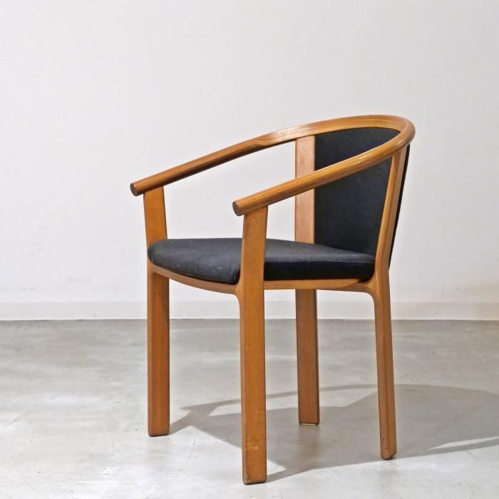 UD13234-2｜アームチェア（マホガニー）/MAGNUS OLESEN/マグナス