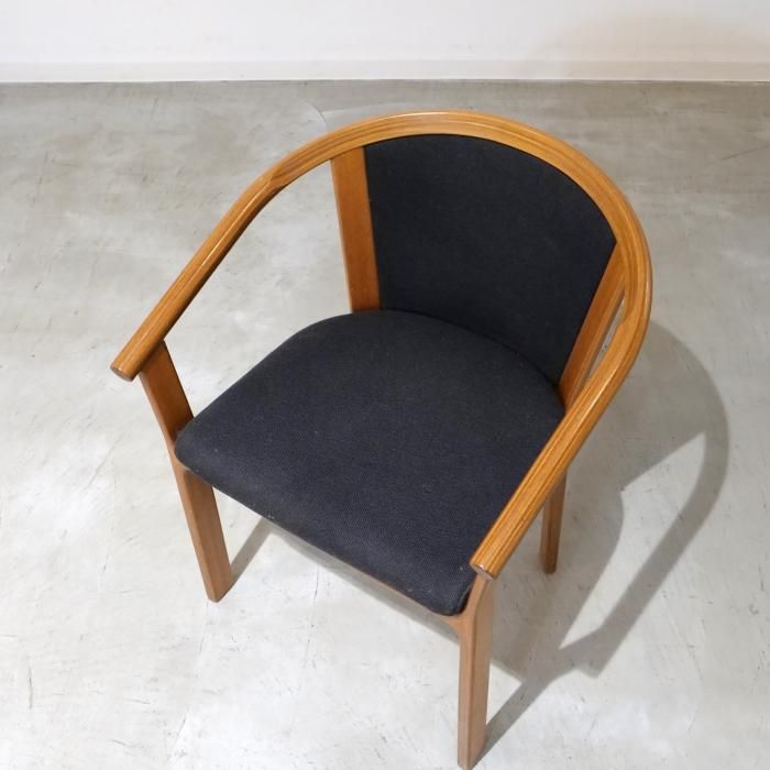 UD13234-2｜アームチェア（マホガニー）/MAGNUS OLESEN/マグナス