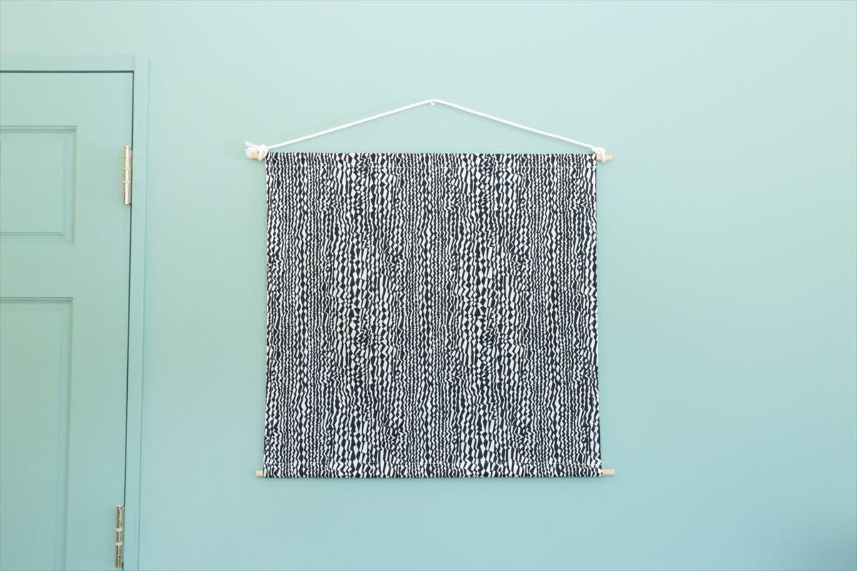 タペストリー/Heinikko（BK×WH）/marimekkoマリメッコ/68×61/TA-4