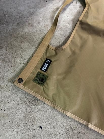 コットアンダーシート - BRUNT｜BUSH DE CAMPERS