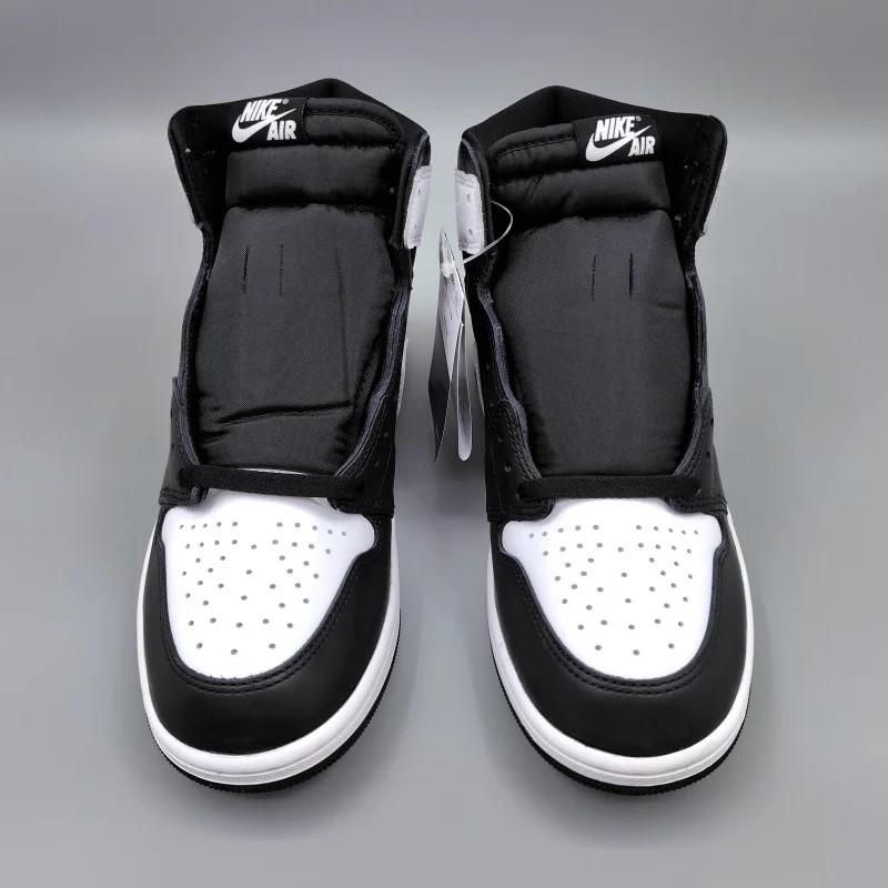 エア ジョーダン 1 レトロ ハイOG DZ5485-010 ブラック&ホワイト