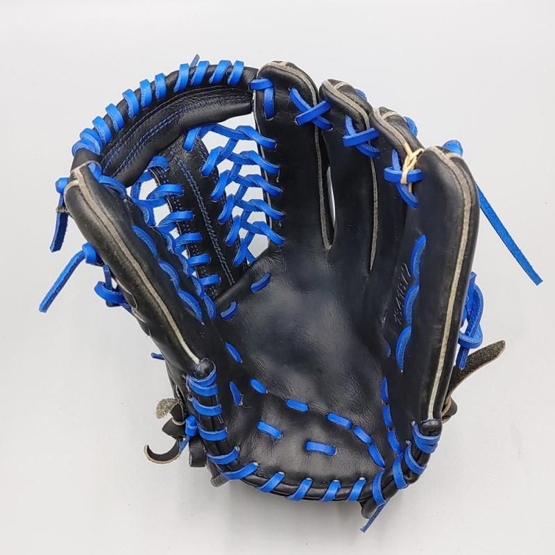 全紐交換済み】 アンダーアーマー 軟式グローブ / 外野手用 型付け済み