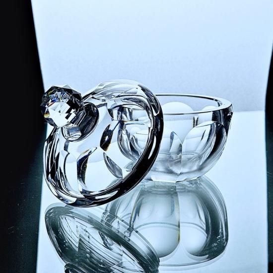 輝くオールドバカラ コートプレートCotes Platesのシンプルなコフレ