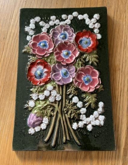 スウェーデン Jie gantofta ジィ ガントフタ 陶板の壁掛け ブーケ