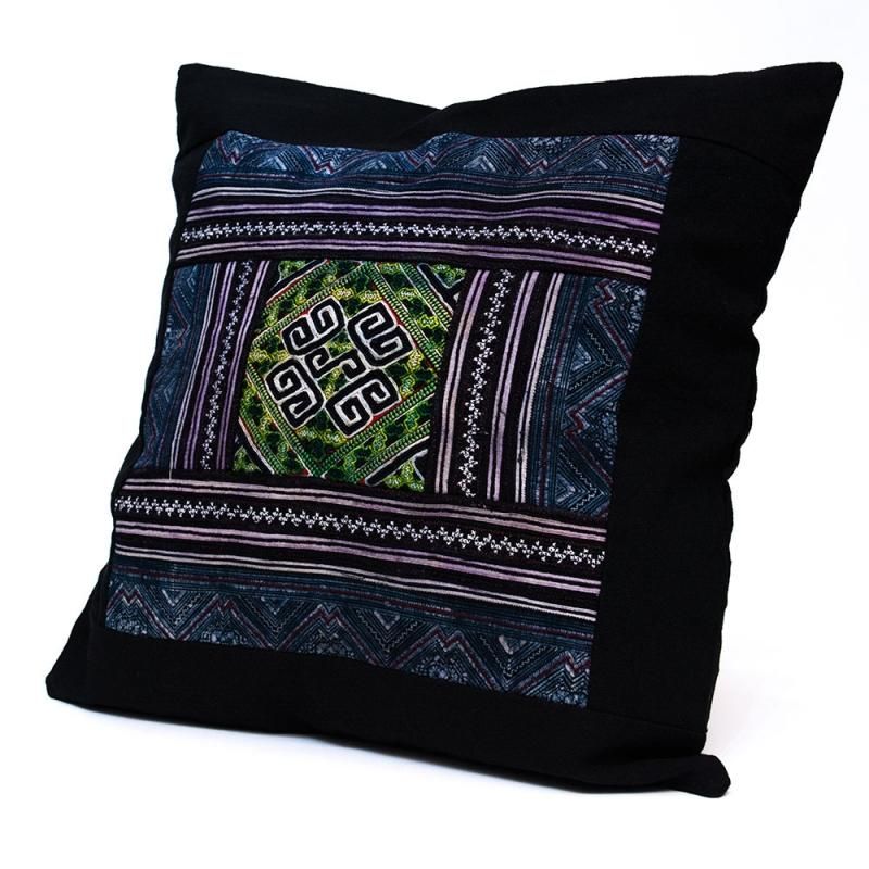 アウトレット＞黒モン族 刺繍 クッションカバー（B）｜旅する雑貨屋
