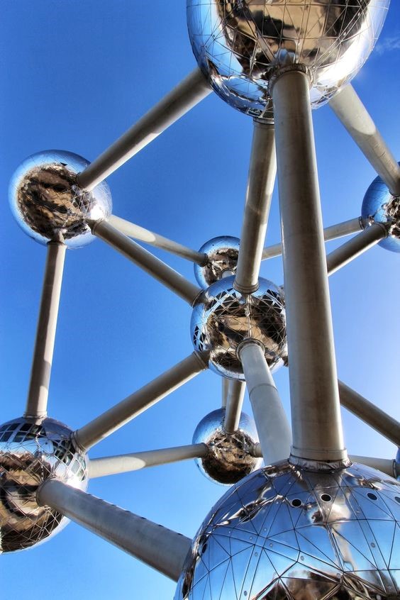 アトミウム（Atomium） | 建築・インテリアに関する石材メディア