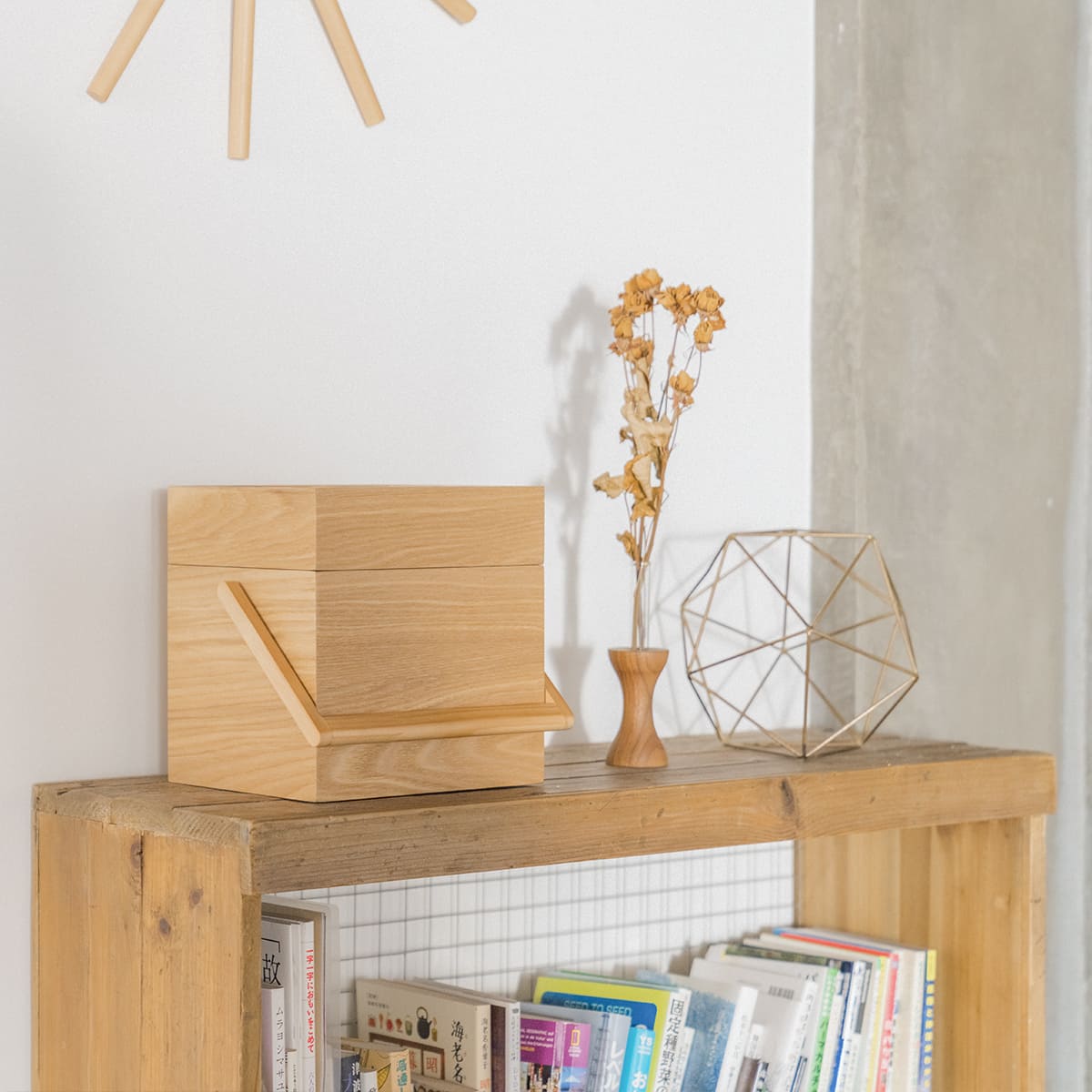 sachaさしゃさんコラボ】すっきりまとまるメイクボックス | itomani