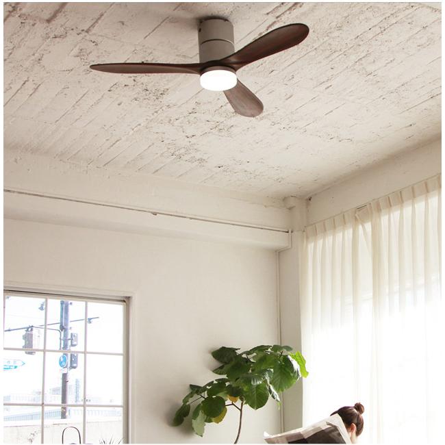 LEDシーリングファン3枚羽根 リアルウッドの3枚ブレードがおしゃれな