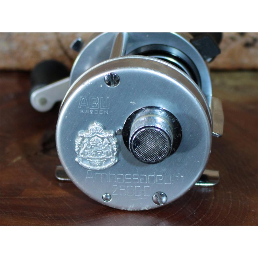 Abu Garcia（アブガルシア） ABU Ambassadeur 2500Cアブ アンバサダー