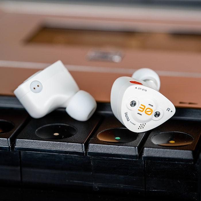 DUNU-TOPSOUND DK3001 BD 有線 イヤホン カナル型 リケーブル対応