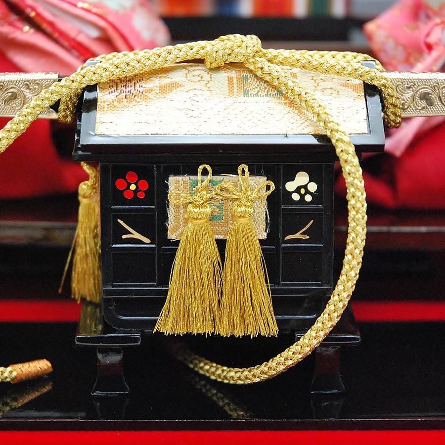 雛人形 ひな人形 K103 コンパクト オルゴール付き 三人官女付き 人形の