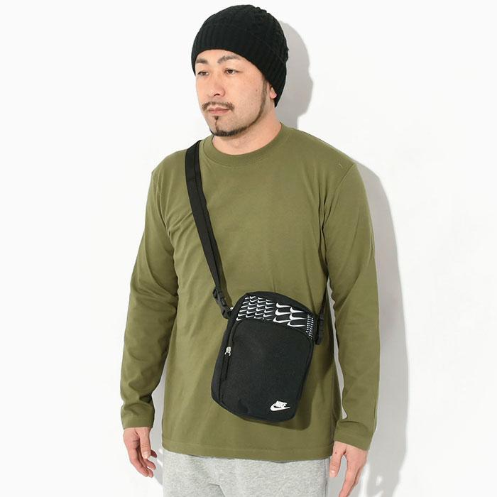 NIKE（ナイキ） ショルダーバッグ NIKE SWSH グリッド ヘリテージ