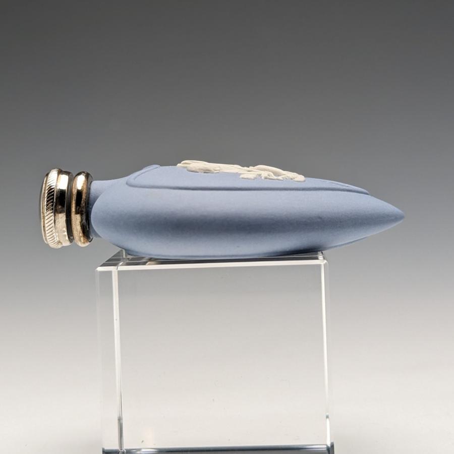 英国ヴィンテージ ウェッジウッド ジャスパーウェア製 ハート型