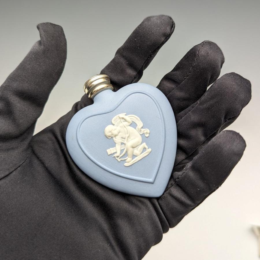 英国ヴィンテージ ウェッジウッド ジャスパーウェア製 ハート型