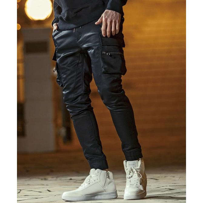 1PIU1UGUALE3 RELAX ウノピゥウノウグァーレトレ リラックス スリム