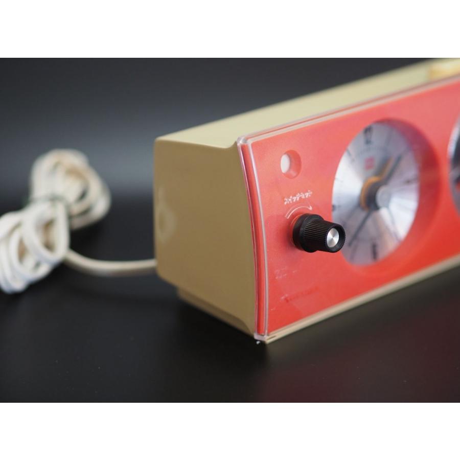 東芝タイムスイッチ スペースエイジ デザイン 時計としても ミッド