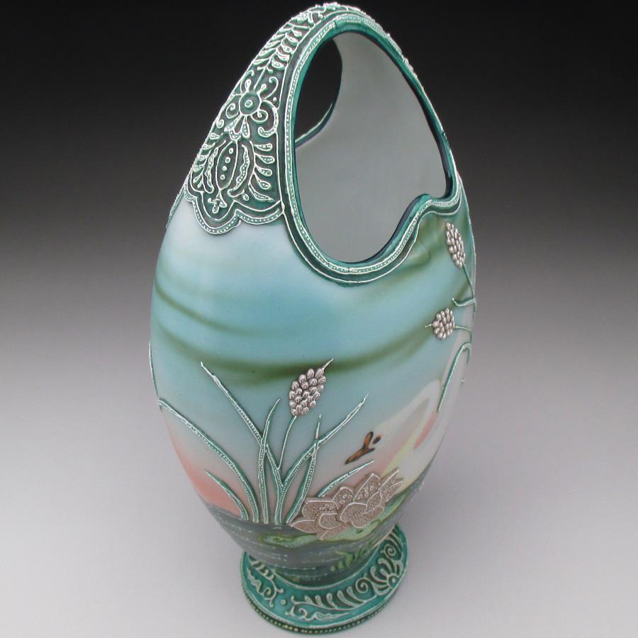 ノリタケ オールドノリタケ 盛り上げ白鳥絵 花瓶 22cm : アンティーク