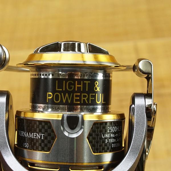ダイワ 12トーナメントISO 2500H-LBD/R115M 未使用品 スピニングリール