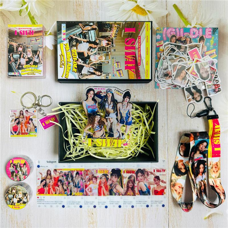 G）I-DLEグッズ ギフトボックス フォトカード I SWAY テープ セット