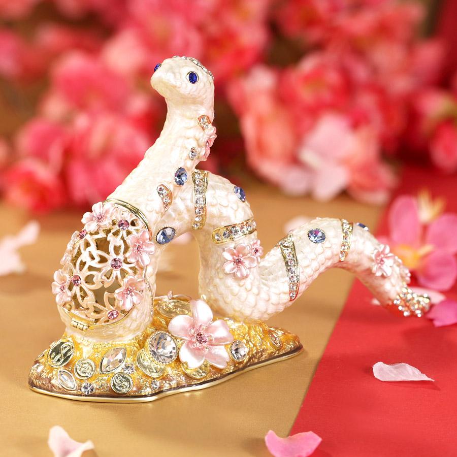 東京銀座PICALS 【正規品】＜桜白蛇＞白蛇 巳年 干支の置物 さくら