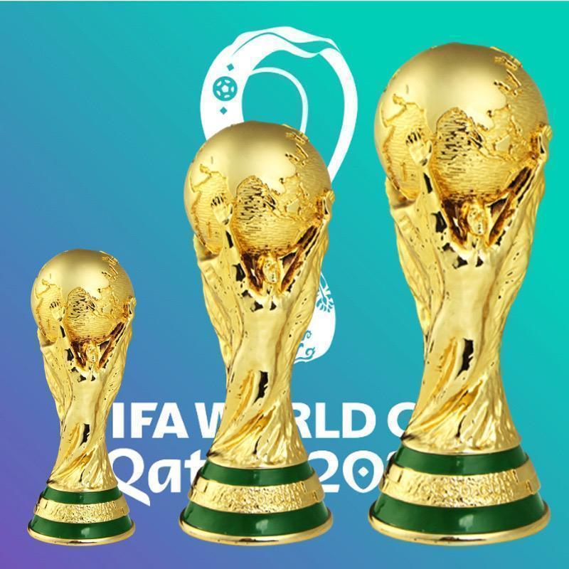 トロフィーモデル 2022 カタール FIFA ワールドカップ(W杯)サッカー