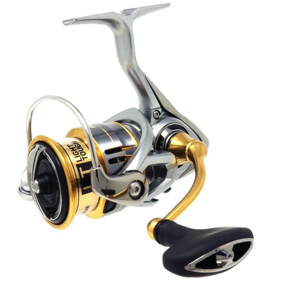 DAIWA（ダイワ） 18フリームス LT3000S−CXH ／スピニング