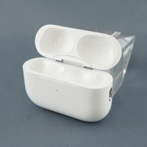 Apple Apple AirPods Pro 1 充電ケースのみ USED品 第一世代 イヤホン