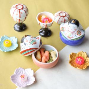 hh 有田焼お雛様珍味2個セット伯山窯2組包装&木製屛風兎絵衝立4個 hh