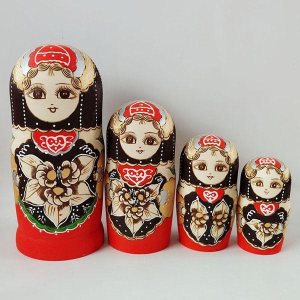 マトリョーシカ ロシア 人形 民芸品 土産物 手作り人形 手描き