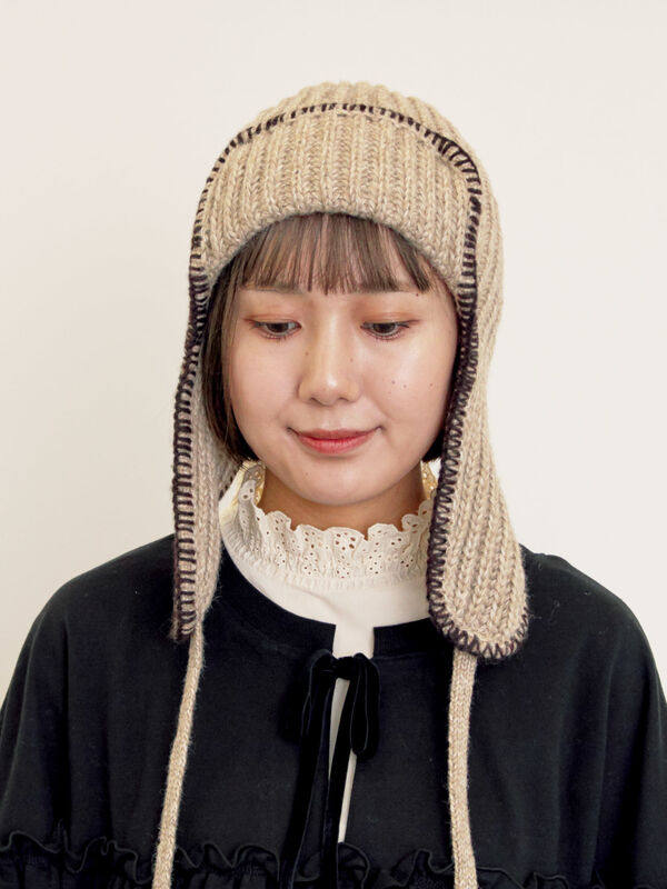 セール】 配色ステッチニットフライトキャップ（レッド/ベージュ