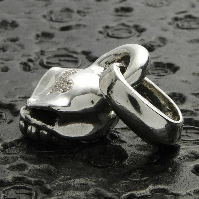 スターリンギア マイクロカービーペンダント w/ハートダイヤパヴェ