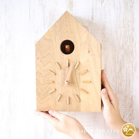 ポッポーと優しい鳴き声を奏でるおしゃれな鳩時計 more trees