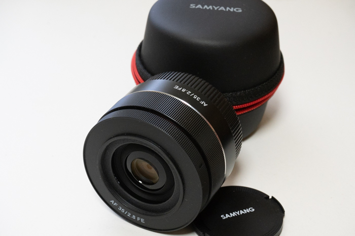 フルサイズミラーレスの「軽さ」を最大限に！「SAMYANG AF35mm F2.8 FE