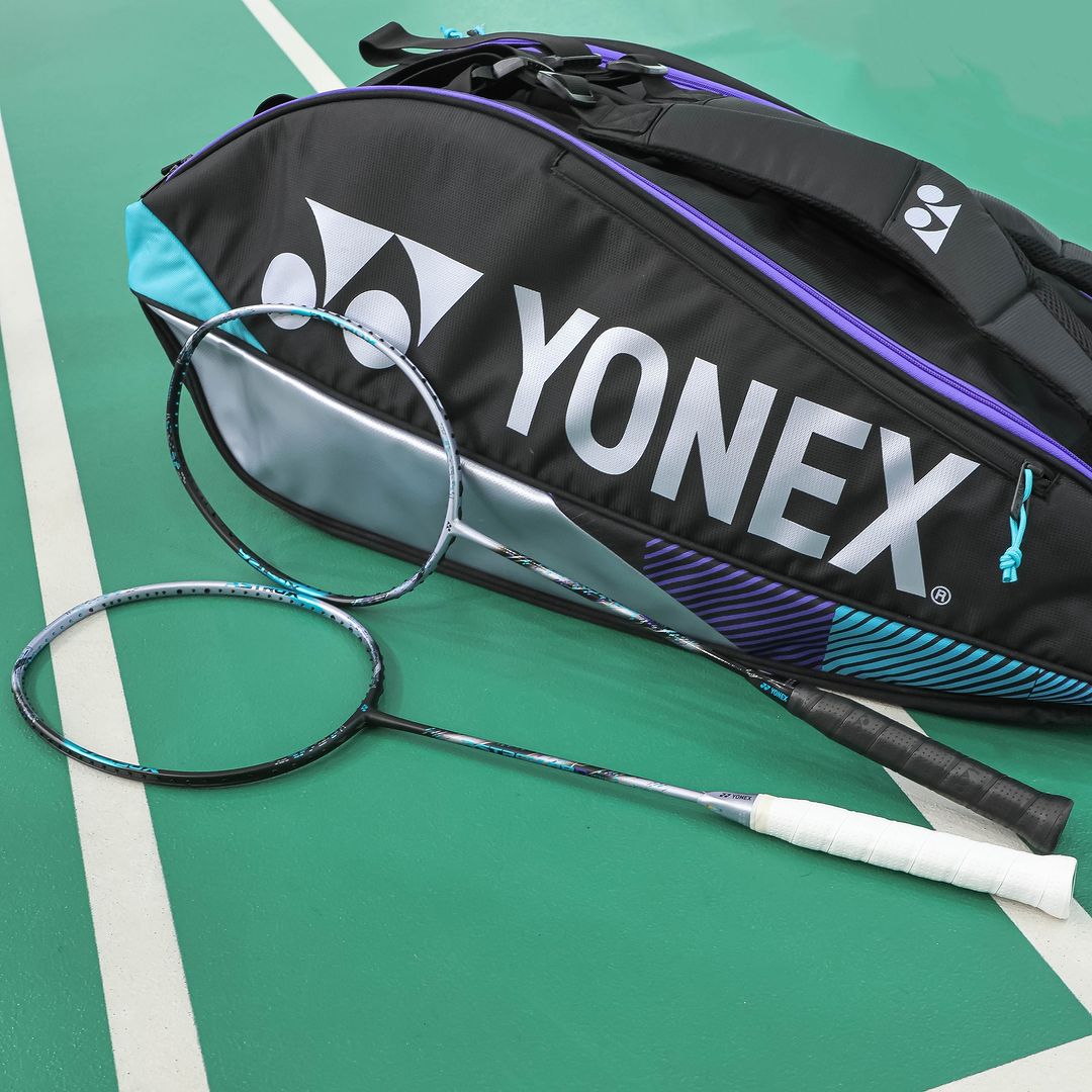 Yonex Astrox 88 S Pro (Silver/Black) 2024 - JoyBadminton