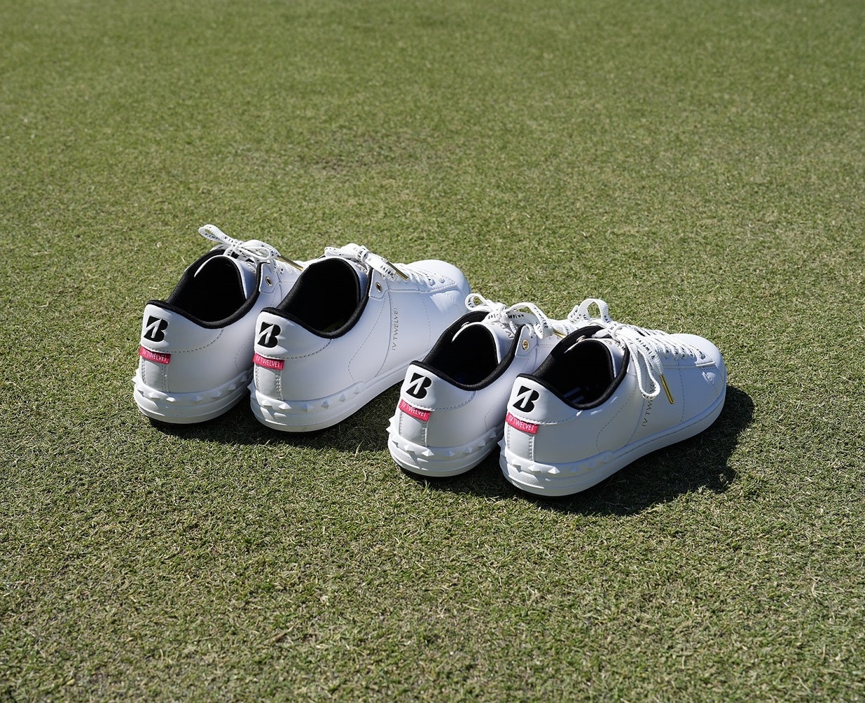 V12-24 ゼロ・スパイク バイター(23.0cm WH（白）): ギア|BRIDGESTONE