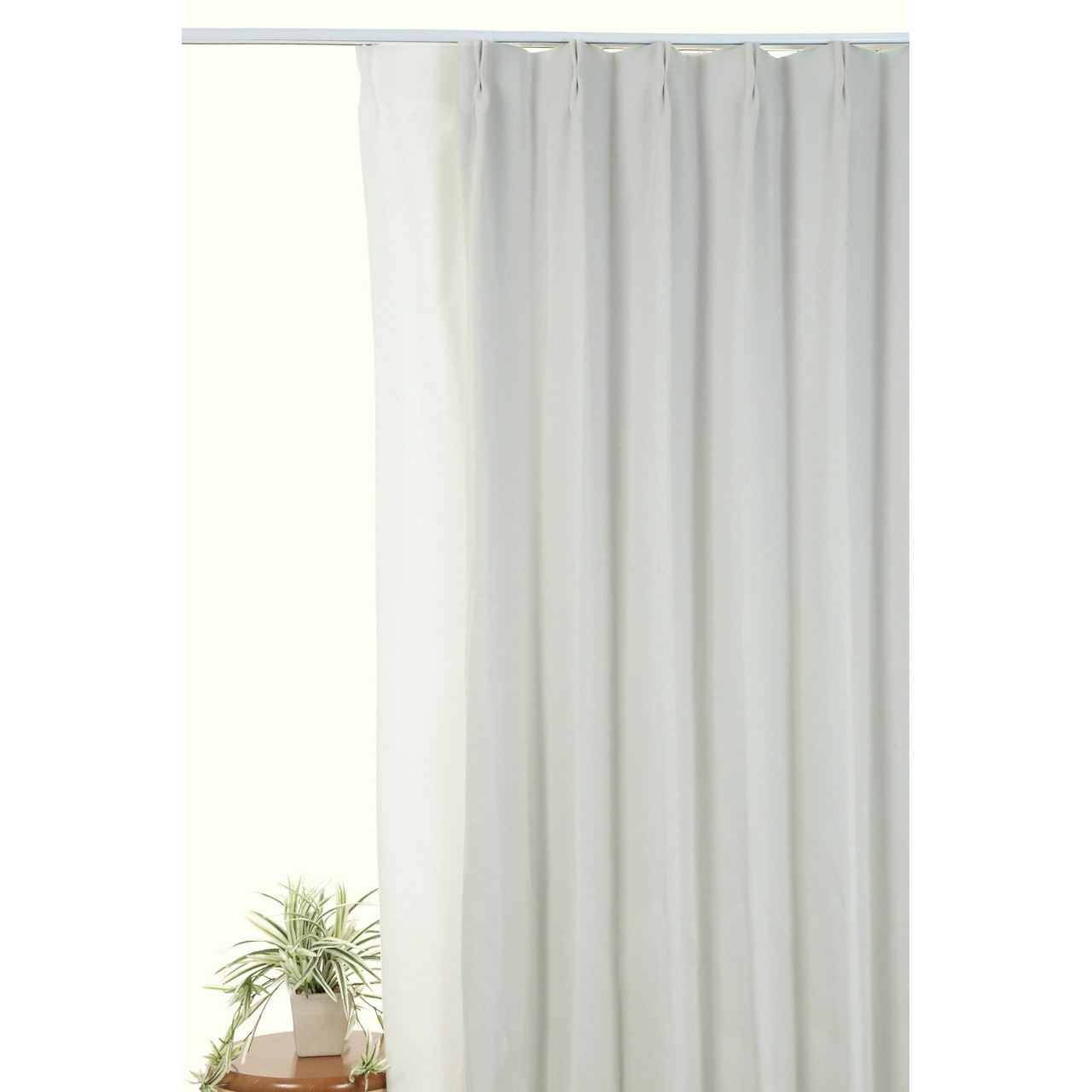 da1108-200-178-1-オフホワイト 防炎遮光1級カーテン フォレストリンク