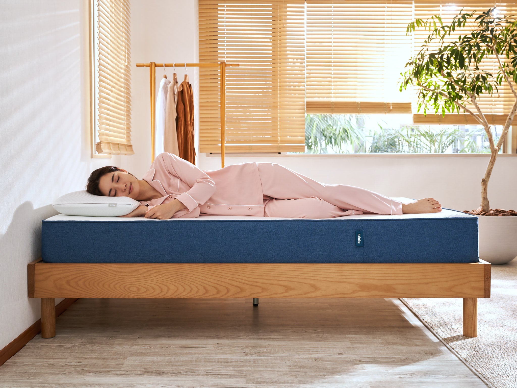 オリジナルコアラマットレス | 高反発x低反発で朝までぐっすり