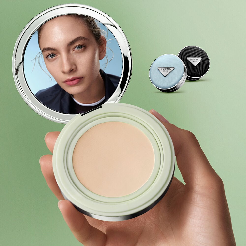 プラダ メッシュ クッション｜プラダ ビューティ公式オンラインストア