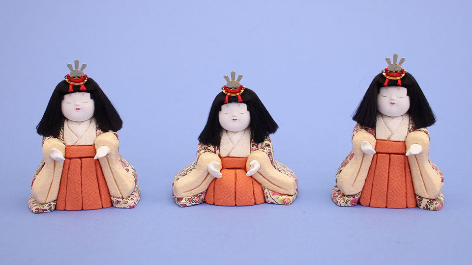 木目込み三人官女単品 このみ – 寿鳳人形の東芸