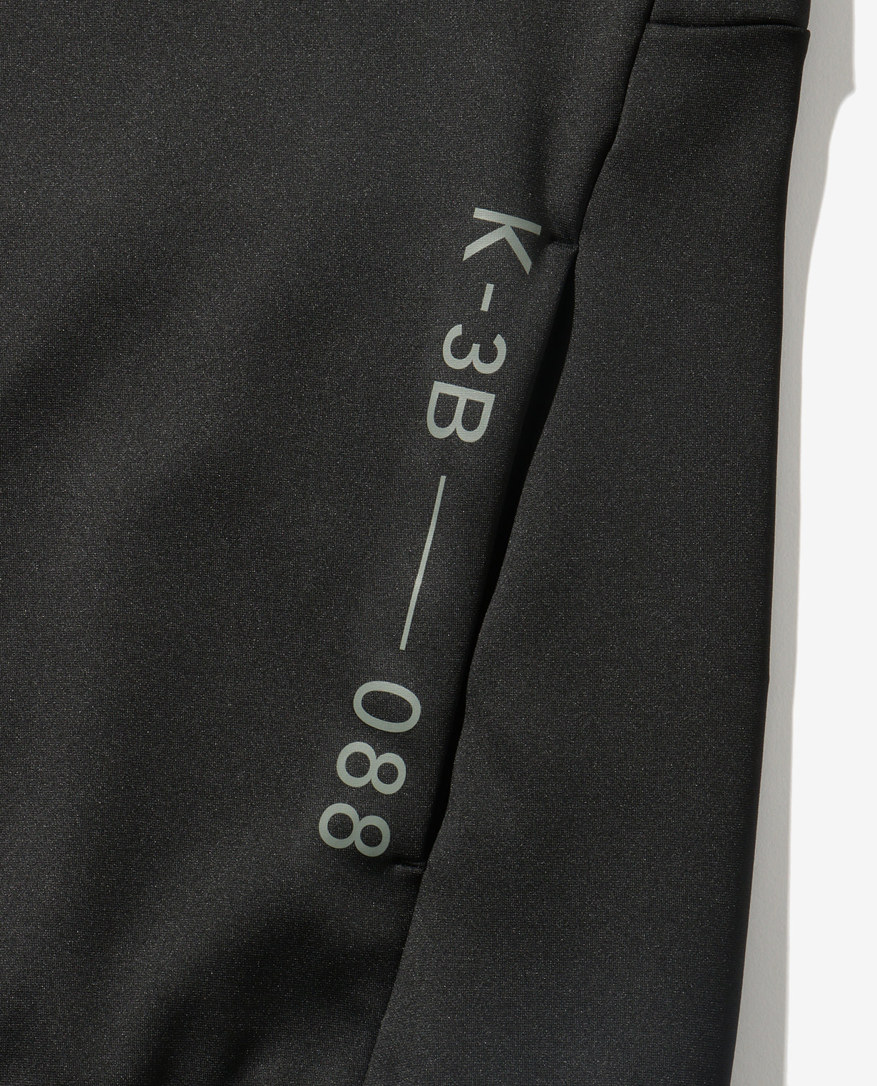 088_D ”2Dダンボールニット”クルーネック (ブラック) – K-3B OFFICIAL SITE