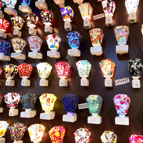 60代も満足！Finemakersで車をチャーターして台湾十分へ♪ランタン上げ