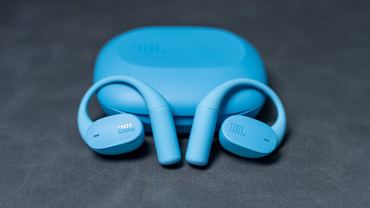 JBLから12,980円で買えるオープン型ワイヤレスイヤホン「SENSE LITE
