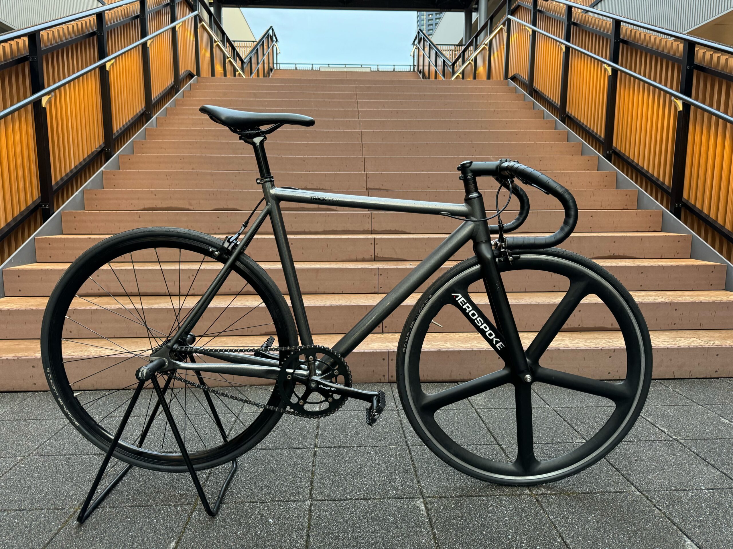 福岡店店舗情報】バトンホイールを履いてイカしたFUJI TRACK ARCV が